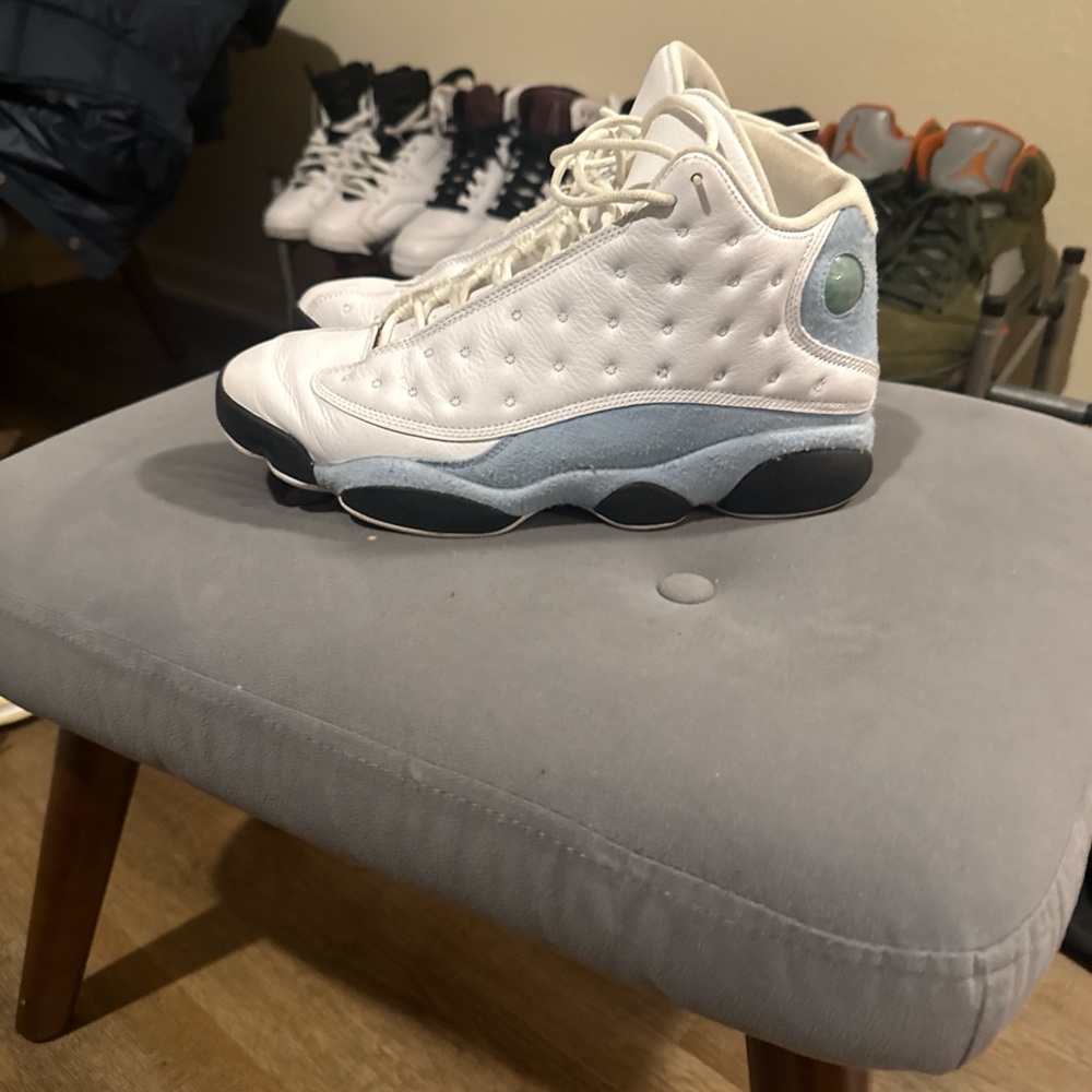 Jordan Athletic Shoes in White and Gray